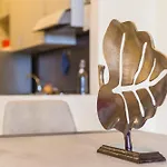 Dolcevita With Parking By Napoliapartments