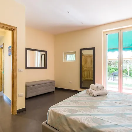 Dolcevita With Parking By Napoliapartments *