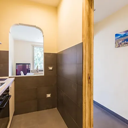Διαμέρισμα Dolcevita With Parking By Napoliapartments *